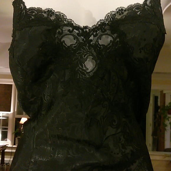 Victoria's secret black nighty - Picture 3 of 6